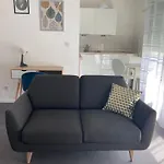 F1 hyper centre avec garage, terrasse 8 m2, lumineux, WIFI